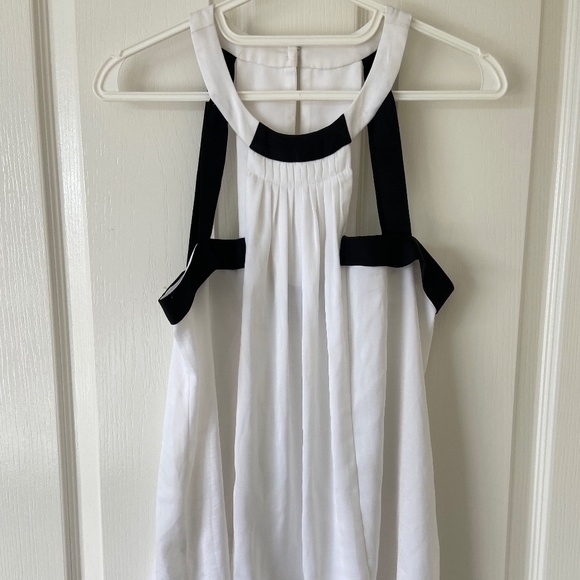 BCBGMAXAZRIA Cutout Design top - Picture 1 of 3